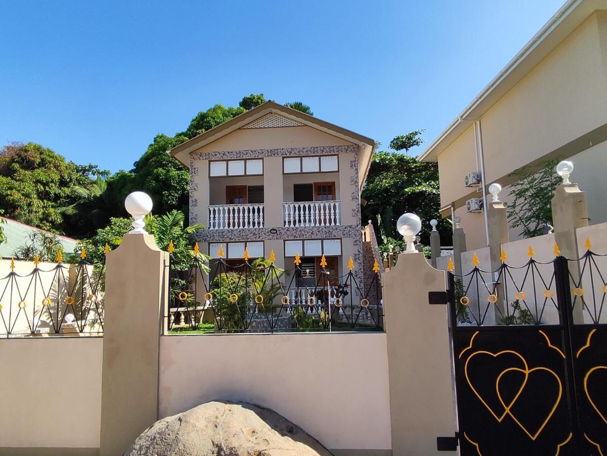 La Residence D'Almée Apartment&Studio Baie Sainte Anne Esterno foto